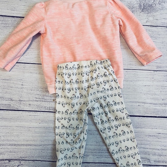 Penguin sweater and pants - Picture 5 of 5